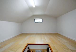 小屋裏収納