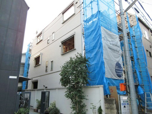 外壁建て起こし工法