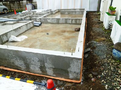 建物屋外での防蟻工事