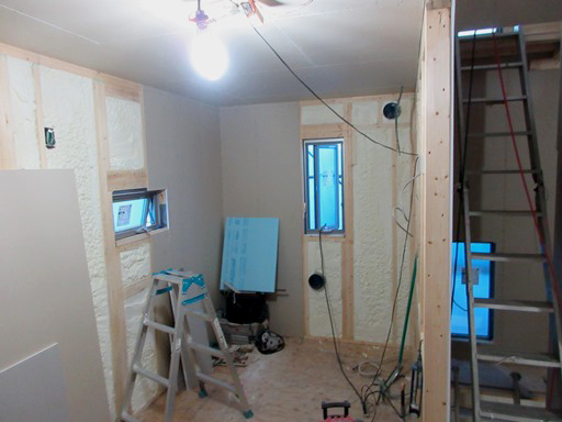 （画像１）天井・壁、石膏ボード貼り（１） 
